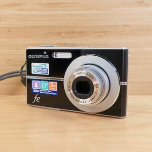 Olympus FE-3010 / 12MP Slim Digital Camera / Compact / Tested & Working
